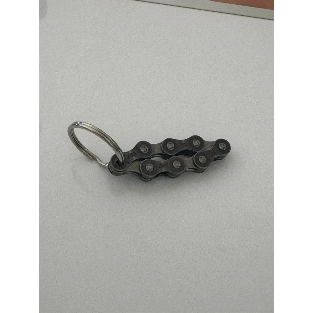 Upcycled Bicycle Chain Loop Keychain Silver Tone Industrial Cyclist Gift HG VIA‎